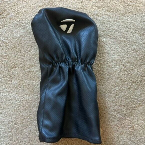 TaylorMade Golf M4 Black Golf Club Driver Head Cover - Picture 3 of 5